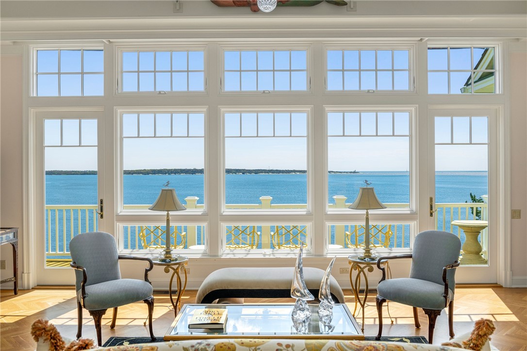 737 Boston Neck Road Narragansett, RI 02882 - Photo 16 of 50