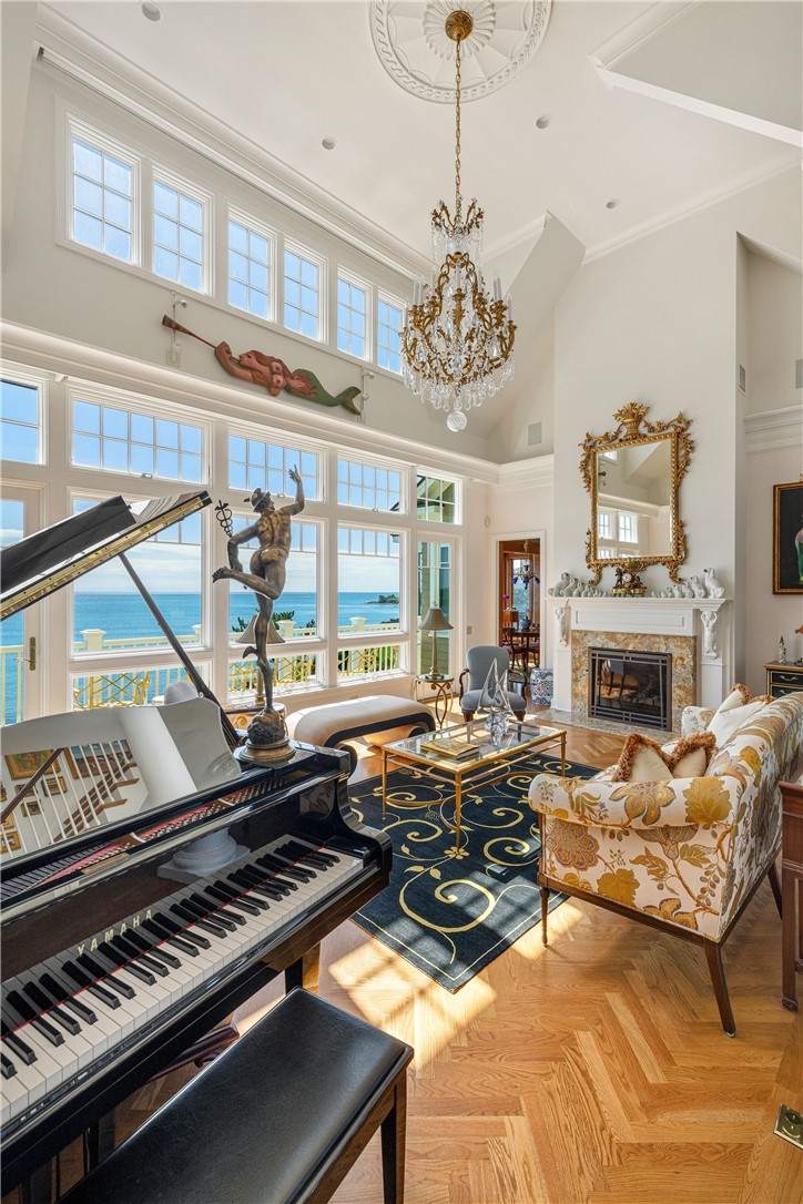 737 Boston Neck Road Narragansett, RI 02882 - Photo 23 of 50