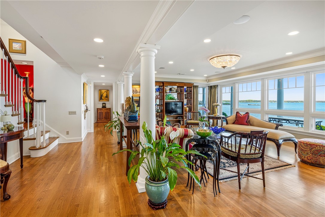 737 Boston Neck Road Narragansett, RI 02882 - Photo 24 of 50
