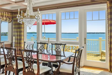 $8,250,000 | 737 Boston Neck Road, Narragansett, RI 02882