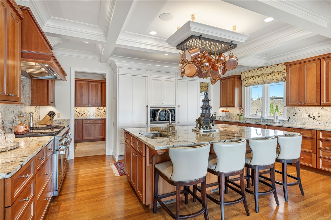 737 Boston Neck Road Narragansett, RI 02882 - Photo 32 of 50