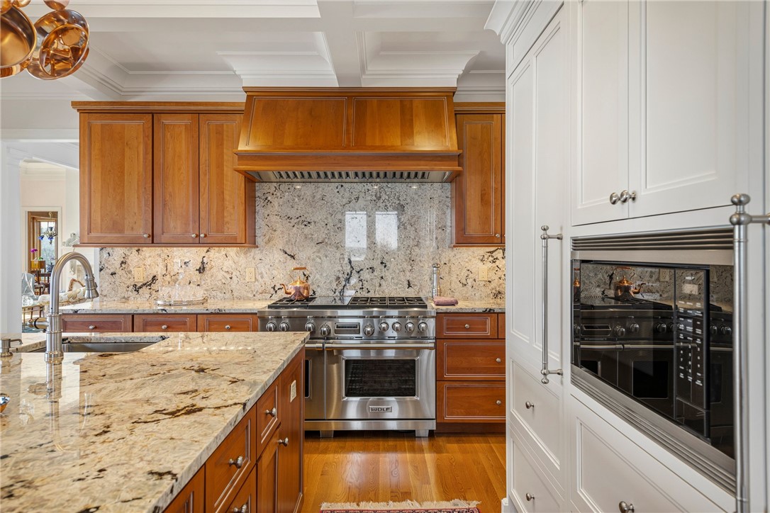 737 Boston Neck Road Narragansett, RI 02882 - Photo 36 of 50