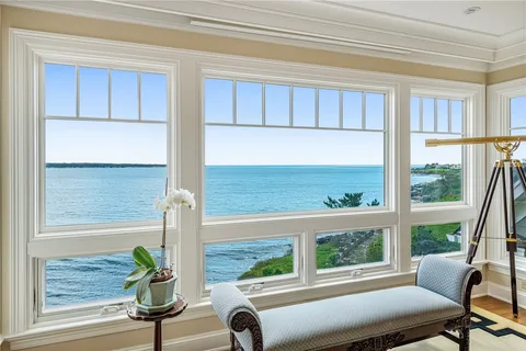 $8,250,000 | 737 Boston Neck Road, Narragansett, RI 02882