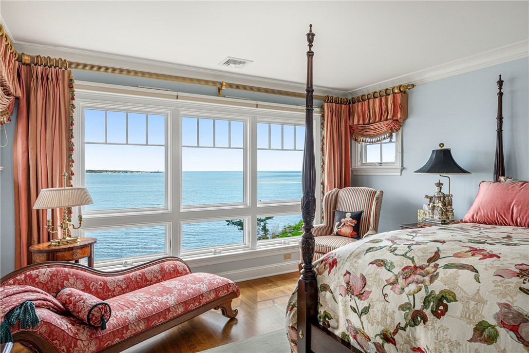 737 Boston Neck Road Narragansett, RI 02882 - Photo 48 of 50