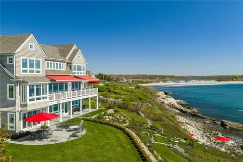 $8,250,000 | 737 Boston Neck Road, Narragansett, RI 02882