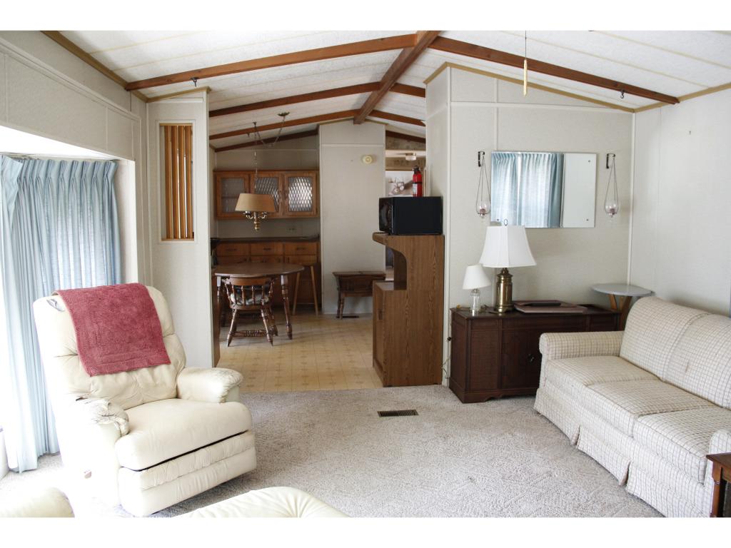 143 Parade Road Barnstead, NH 03218 - Photo 12 of 19 Gallery Image 12