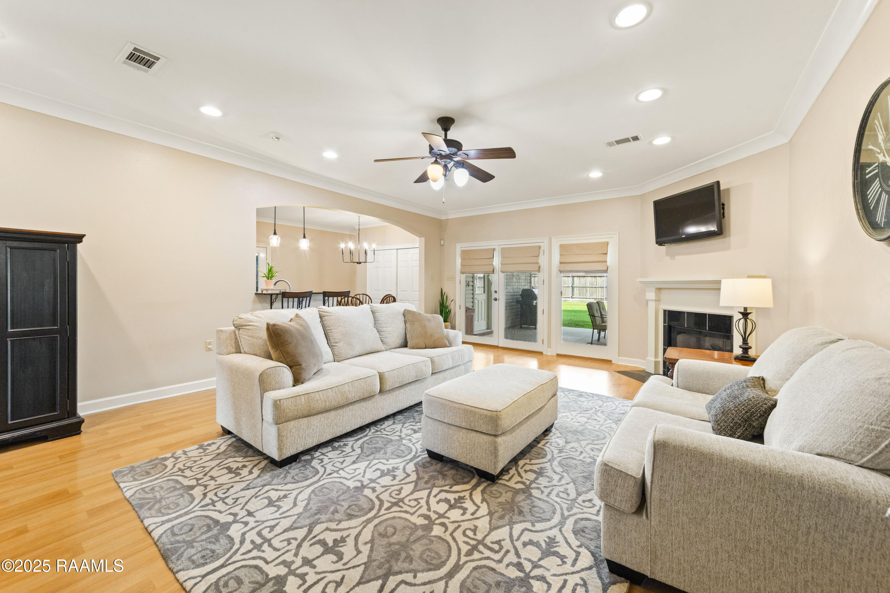 302 Riverside Drive Berwick, LA 70342 - Photo 5 of 46 William Zoe Landry302 Riverside Dr.-21