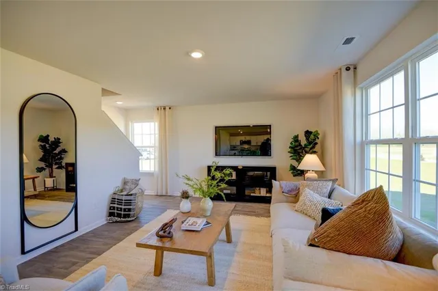 $347,740 | 159 Baymeade Drive, Lexington, NC 27295