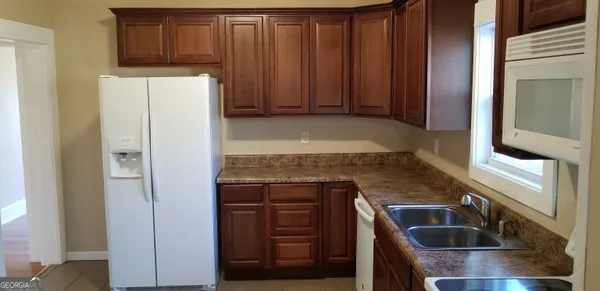 $1,300 | 10 Kirkwood Street Northeast, Rome, GA 30161