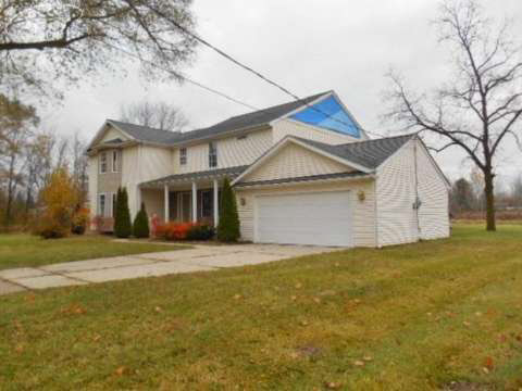 9434 North Clio Road Clio, MI 48420 - Photo 21 of 26 20387373-23.JPG