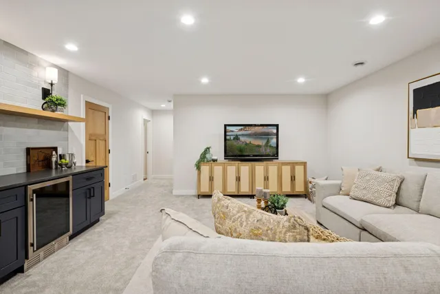 $849,755 | 4217 27th Avenue South, Minneapolis, MN 55406