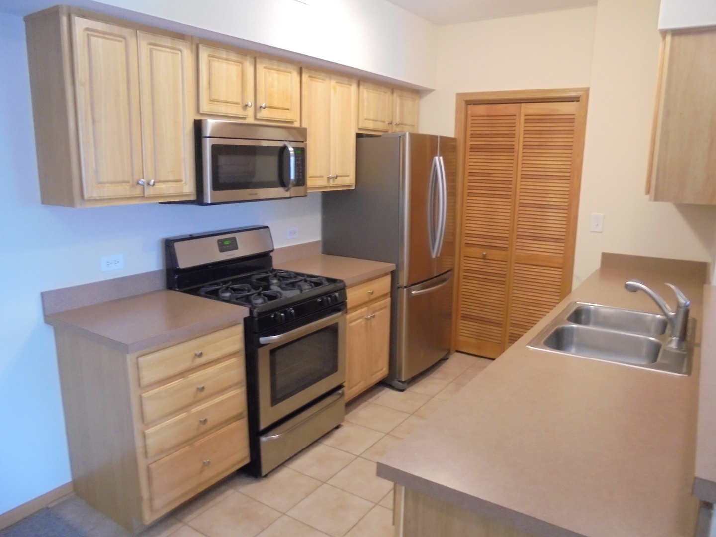 19806 Wolf Road, Unit 301 Mokena, IL 60448 - Photo 14 of 35