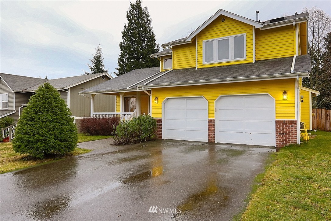 7318 East Collins Road Port Orchard, WA 98366 - Photo 1 of 24 Gallery Image 1