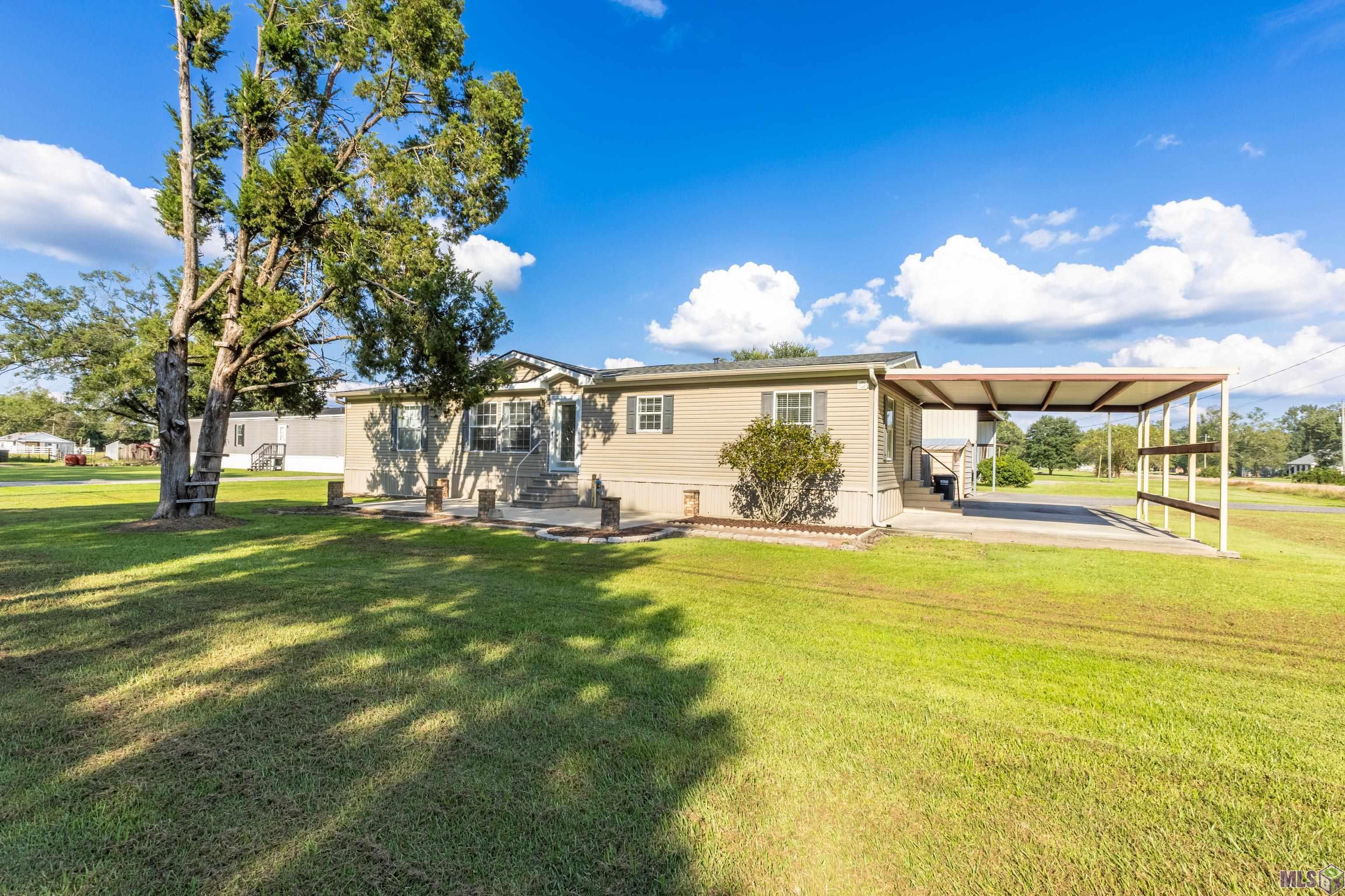 11418 Tannis Rd. St. Amant, LA 70774 - Photo 2 of 24