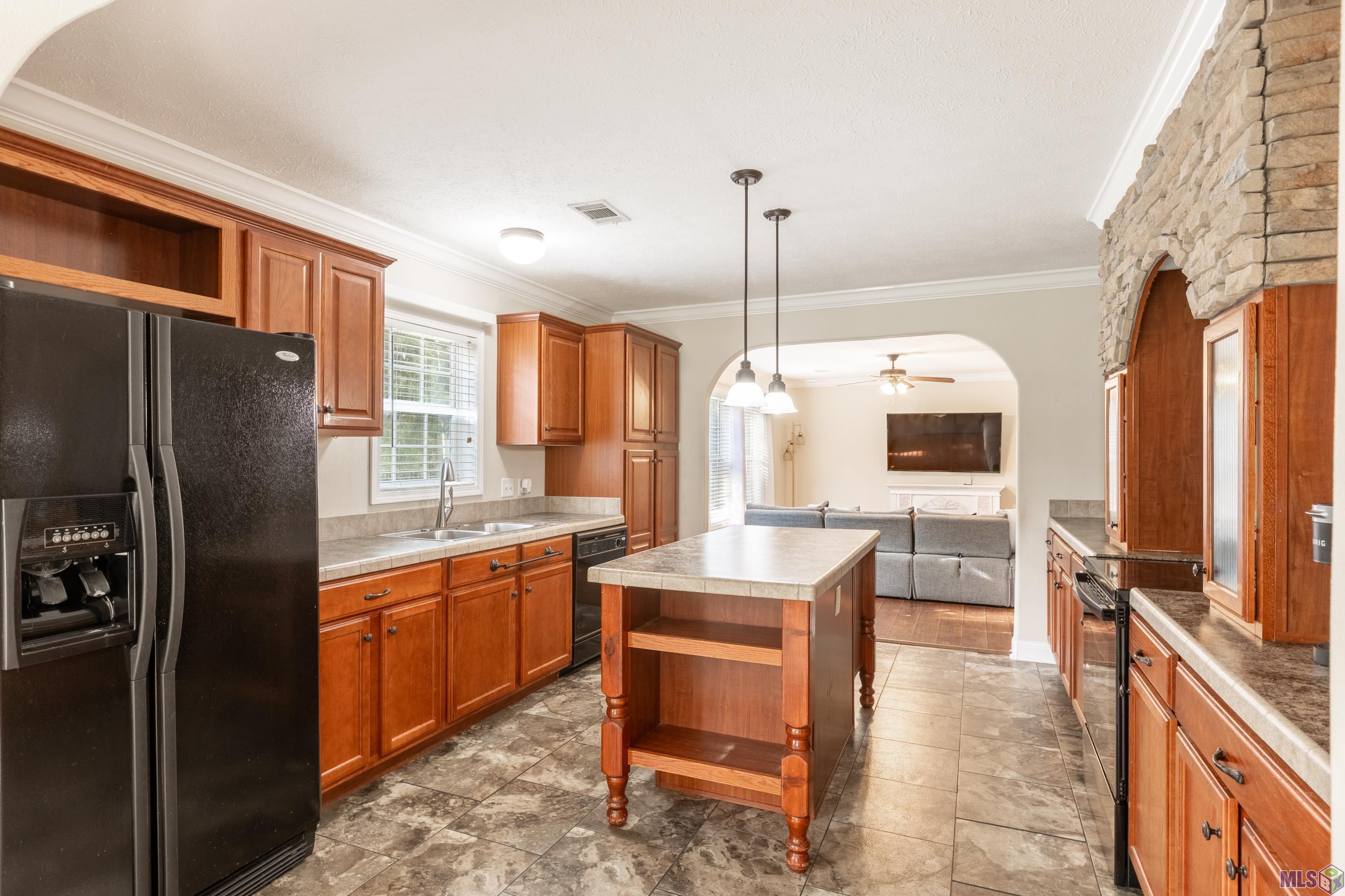 11418 Tannis Rd. St. Amant, LA 70774 - Photo 6 of 24