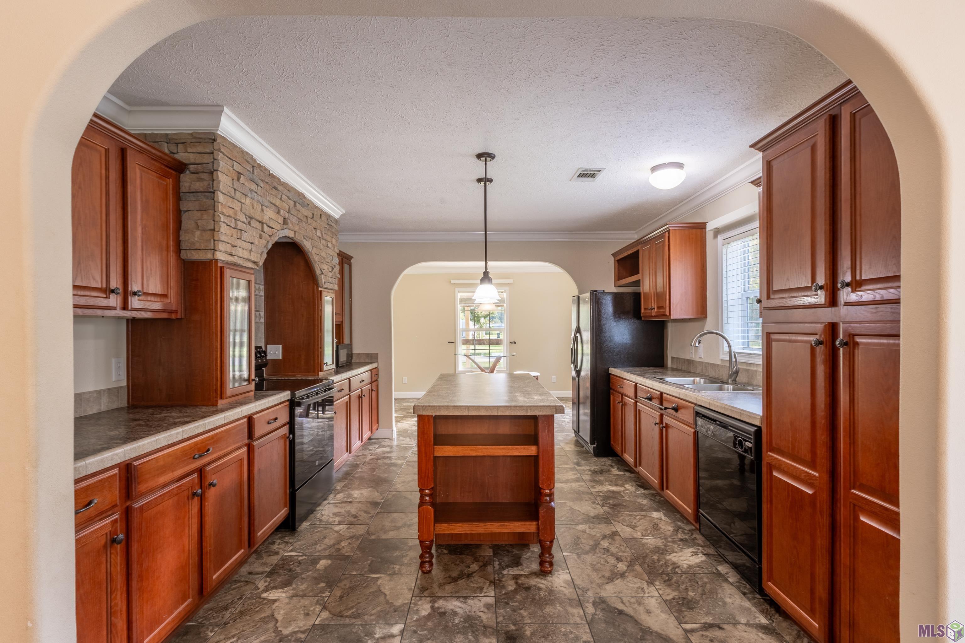 11418 Tannis Rd. St. Amant, LA 70774 - Photo 7 of 24