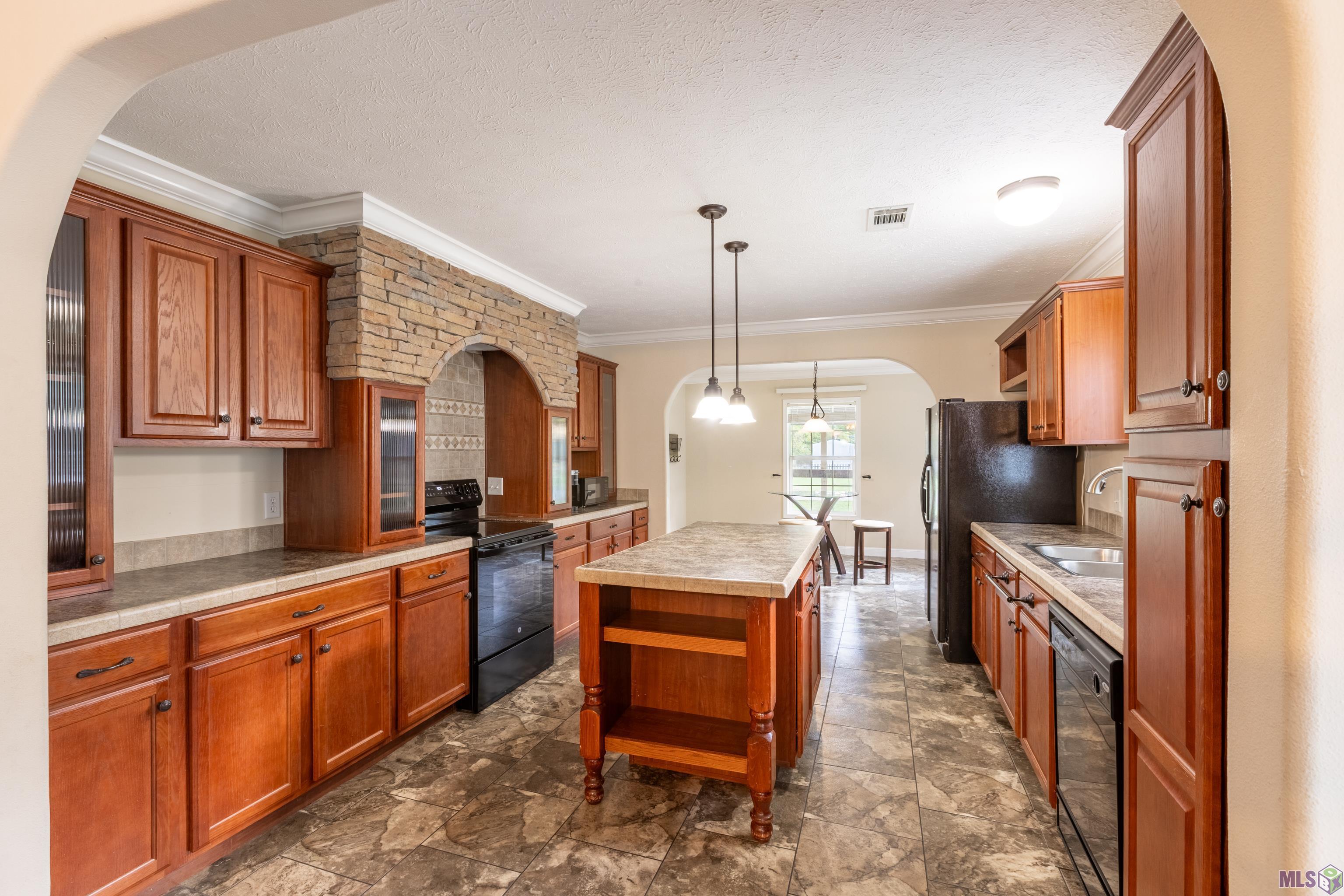 11418 Tannis Rd. St. Amant, LA 70774 - Photo 8 of 24