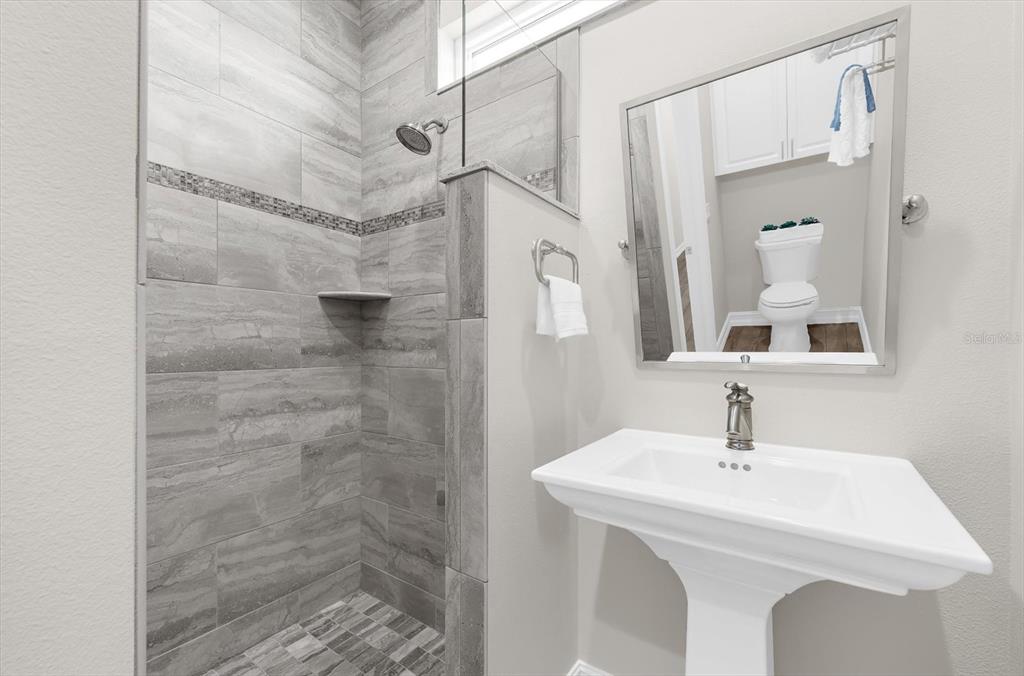 1600 New Point Comfort Road Englewood, FL 34223 - Photo 39 of 95