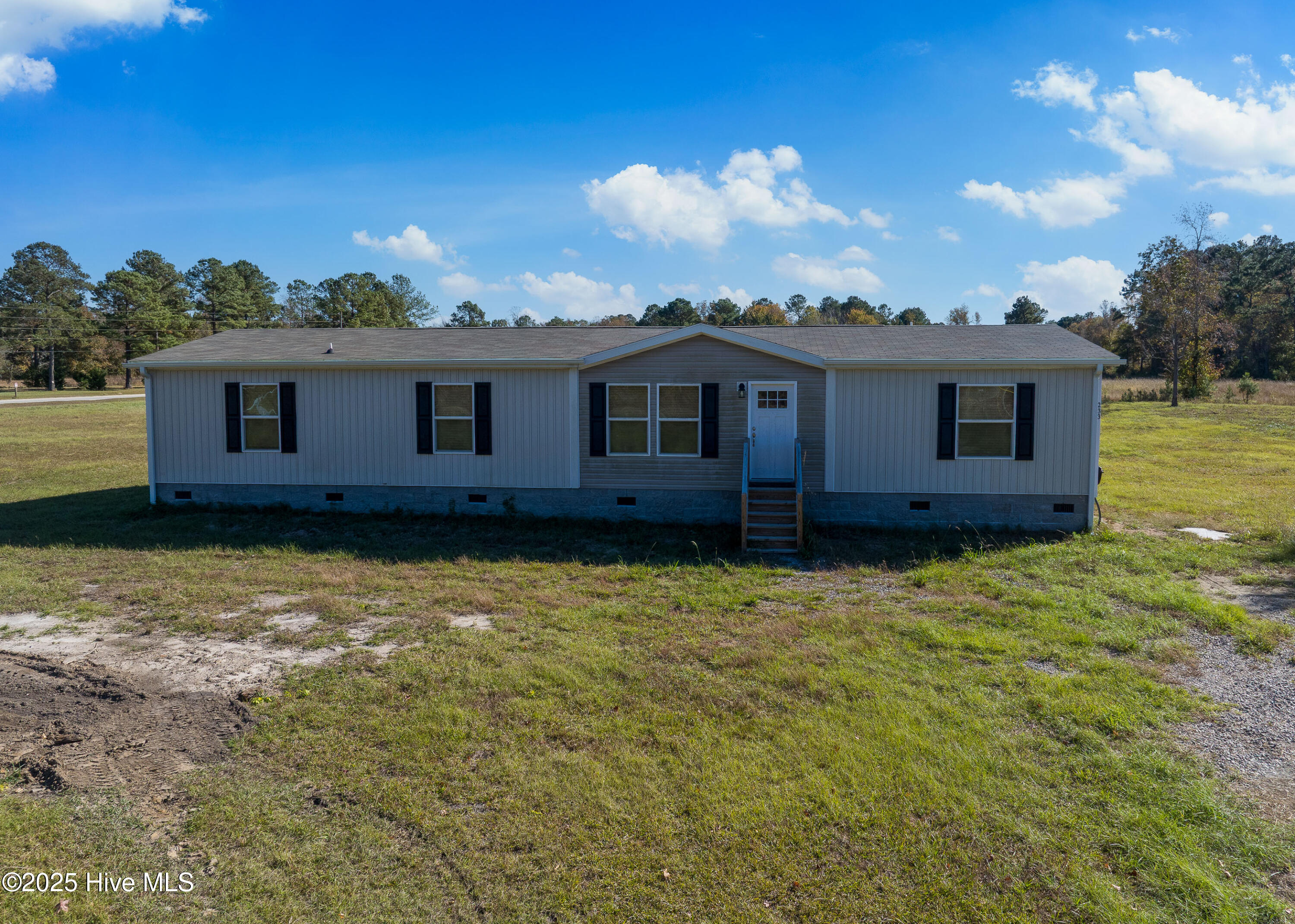 233 Benton Road Southeast Bolivia, NC 28422 - Photo 2 of 31 233 Benton Rd MLS-6