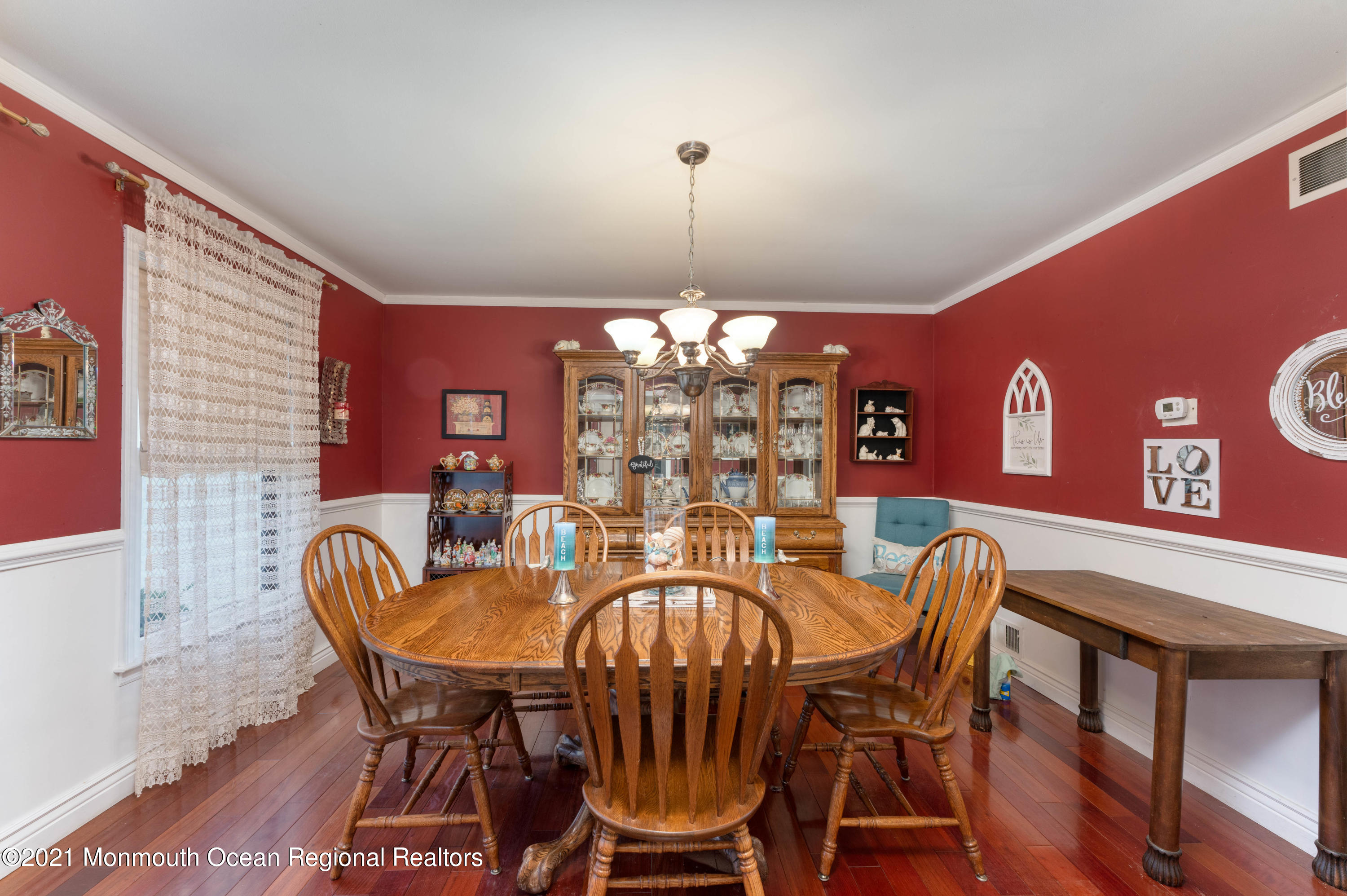 629 Aldrich Road Howell, NJ 07731 - Photo 12 of 24 B0FA4693-5F58-4A75-8BC0-93784BEE9ED9