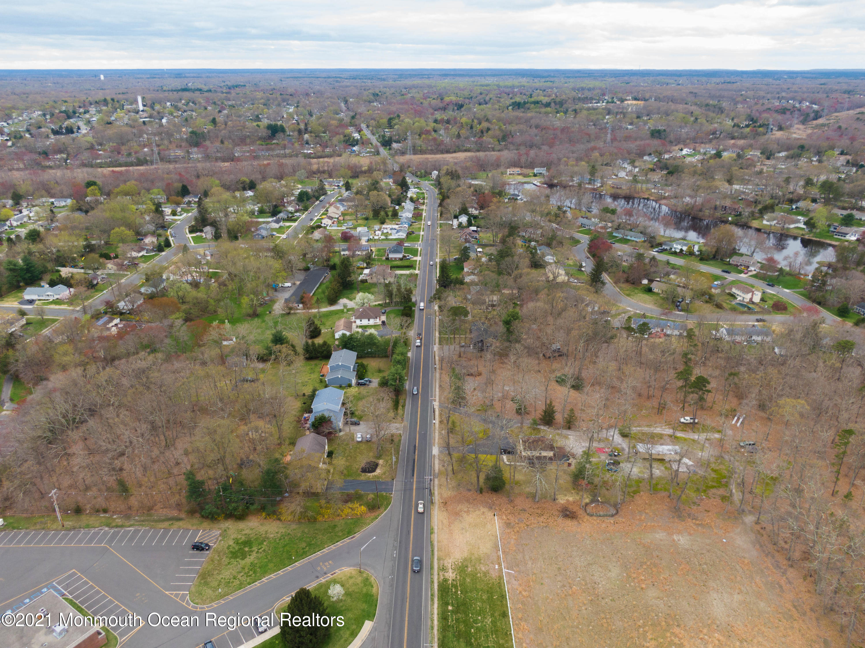 629 Aldrich Road Howell, NJ 07731 - Photo 7 of 24 C00D03C6-8765-40CE-BEE4-EF5ECB0678D9