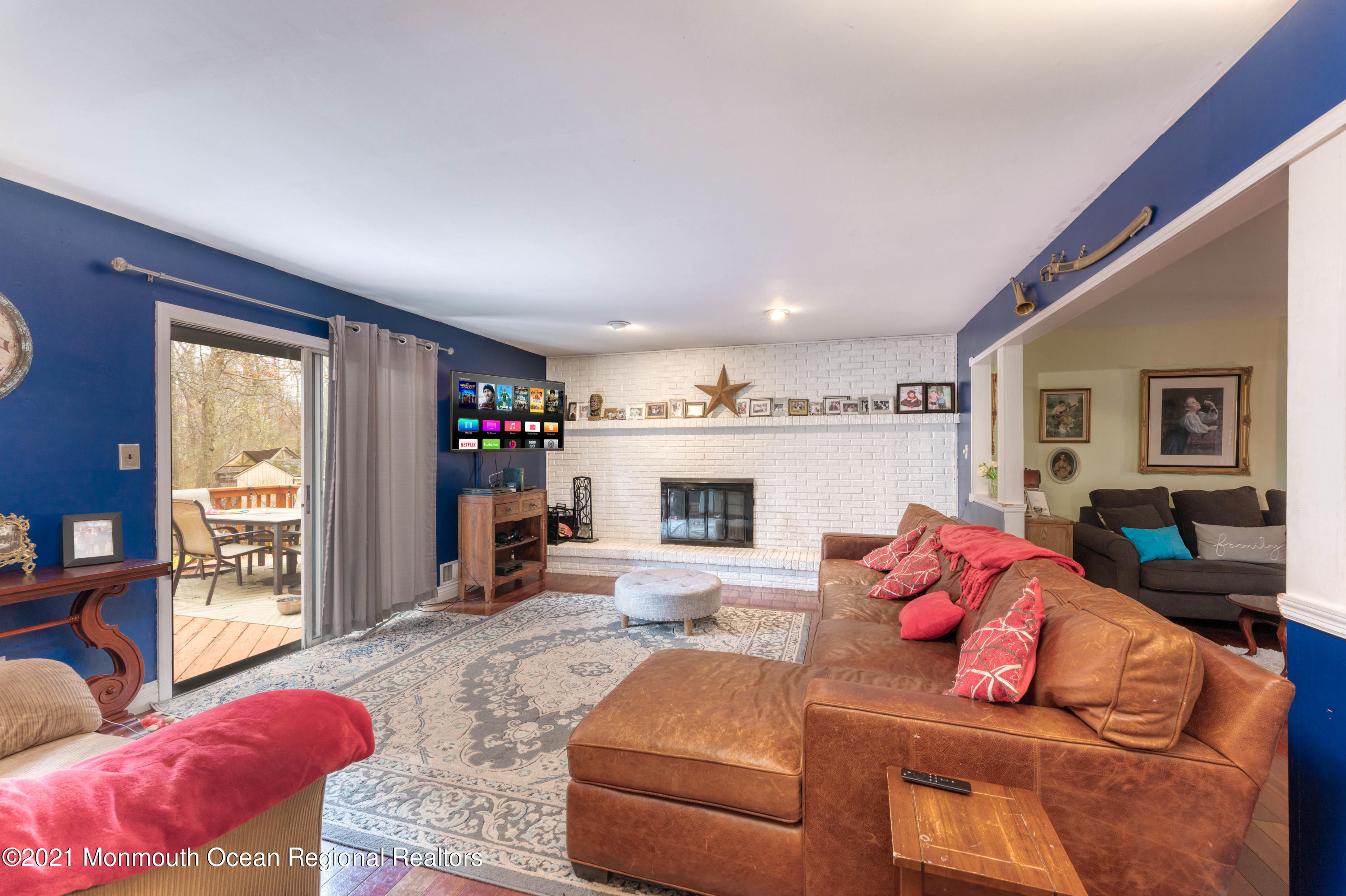 629 Aldrich Road Howell, NJ 07731 - Photo 10 of 24 224FD6FB-998D-4CD0-B00F-AF1B373C0CEE
