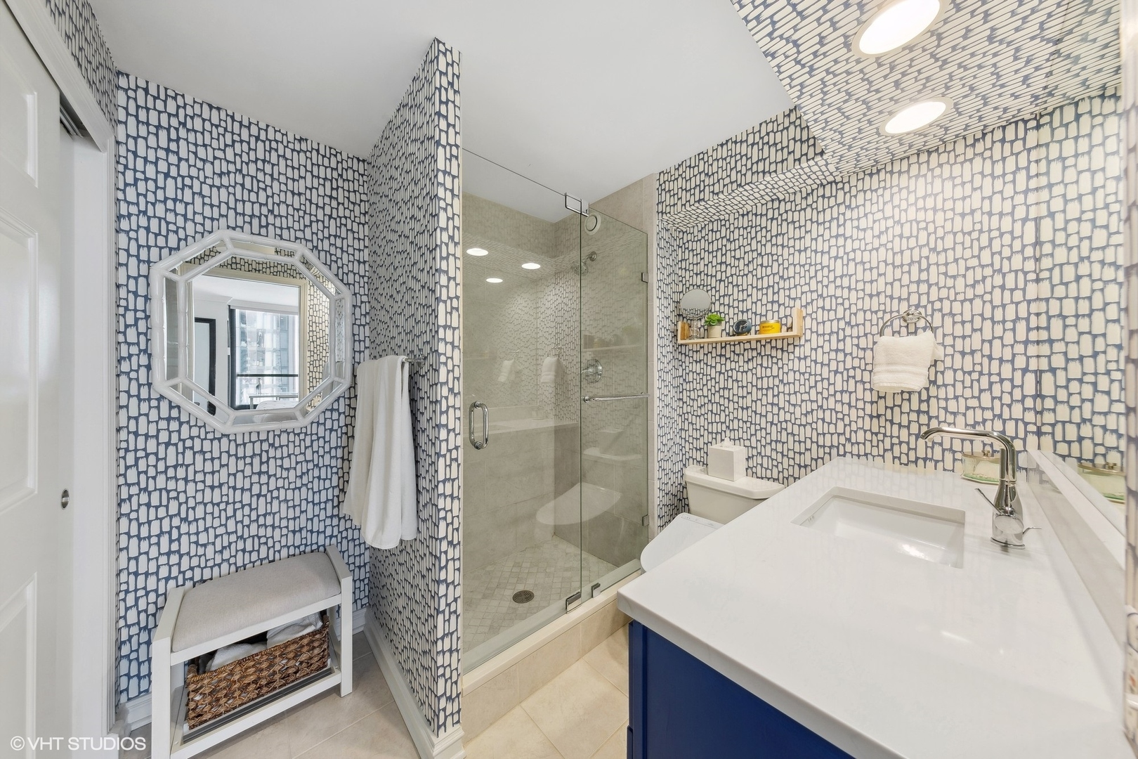 1030 North State Street, Unit 8E Chicago, IL 60610 - Photo 12 of 20