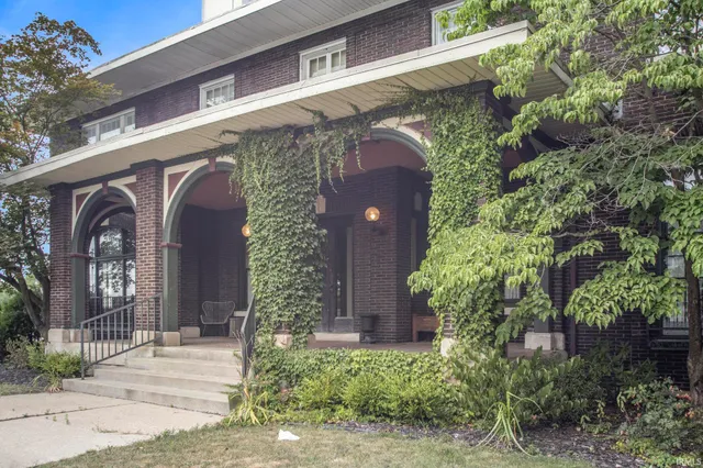 $650,000 | 529 South 2nd Street, Elkhart, IN 46516