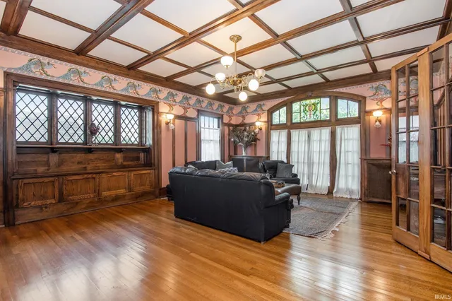 $650,000 | 529 South 2nd Street, Elkhart, IN 46516