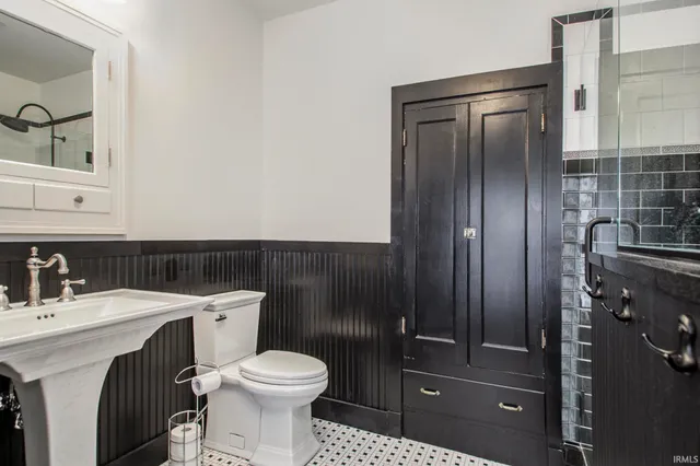 $650,000 | 529 South 2nd Street, Elkhart, IN 46516