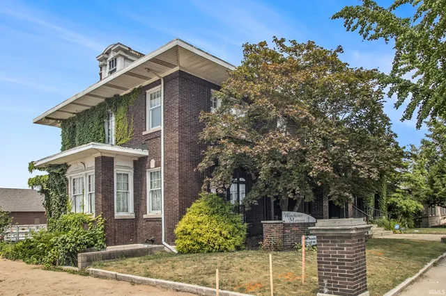 $650,000 | 529 South 2nd Street, Elkhart, IN 46516