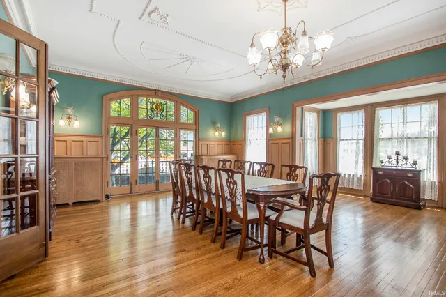 $650,000 | 529 South 2nd Street, Elkhart, IN 46516