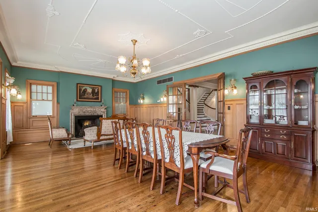 $650,000 | 529 South 2nd Street, Elkhart, IN 46516