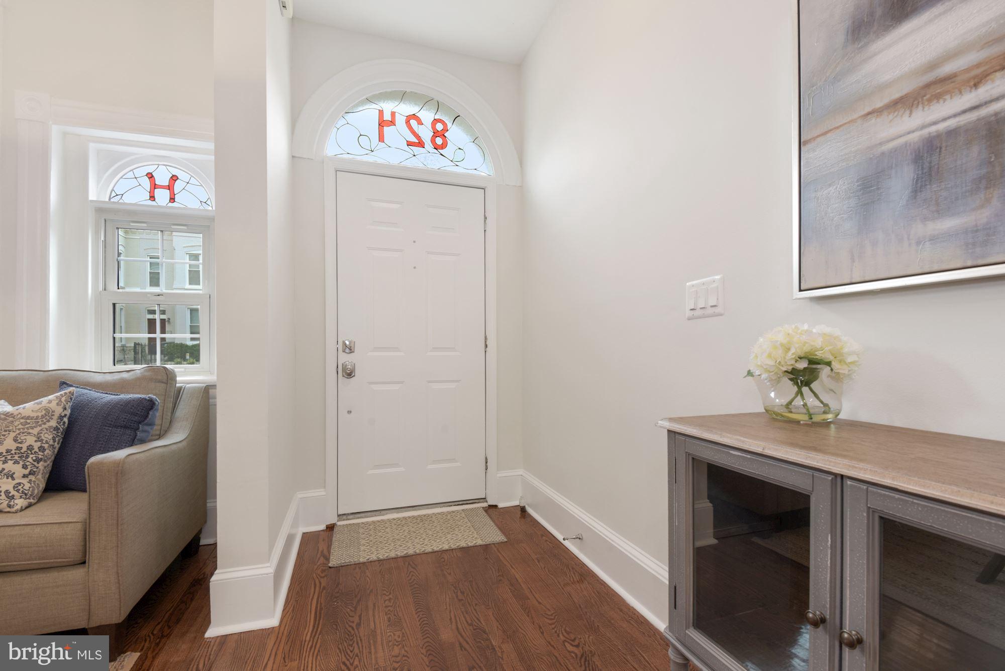 824 11th Street Northeast Washington, DC 20002 - Photo 5 of 30 Gallery Image 5