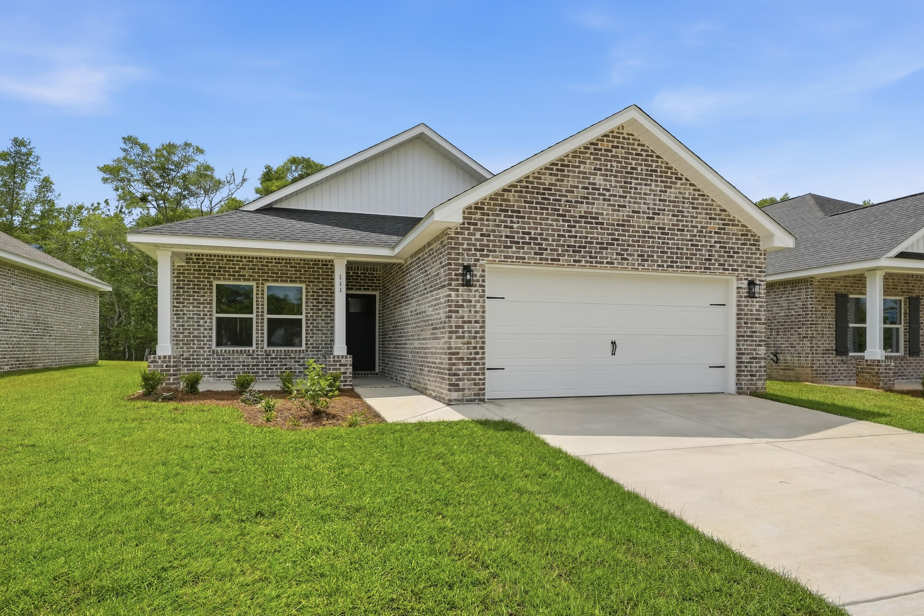 111 Spooner Street DeFuniak Springs, FL 32433 - Photo 2 of 26 111 spooner st-2