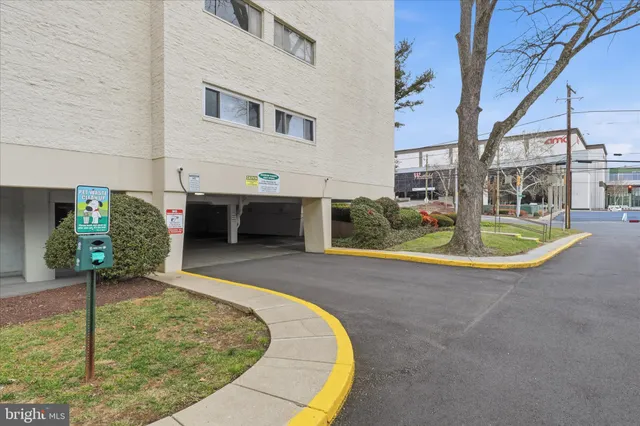 $264,500 | 10300 Westlake Drive, Unit 404, Bethesda, MD 20817