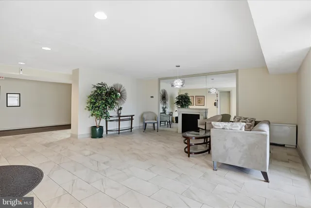 $264,500 | 10300 Westlake Drive, Unit S404, Bethesda, MD 20817