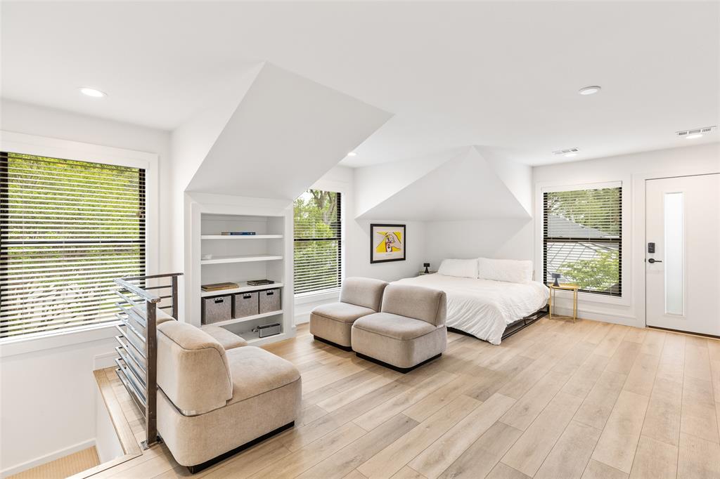 5239 Edmondson Avenue Dallas, TX 75209 - Photo 32 of 34