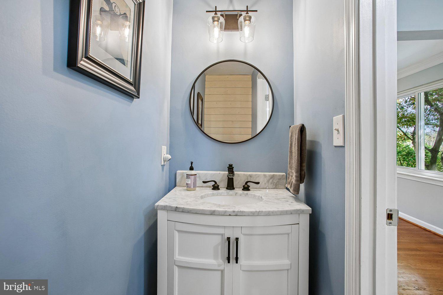 3409 Sharon Chapel Road Alexandria, VA 22310 - Photo 36 of 70 Powder Room