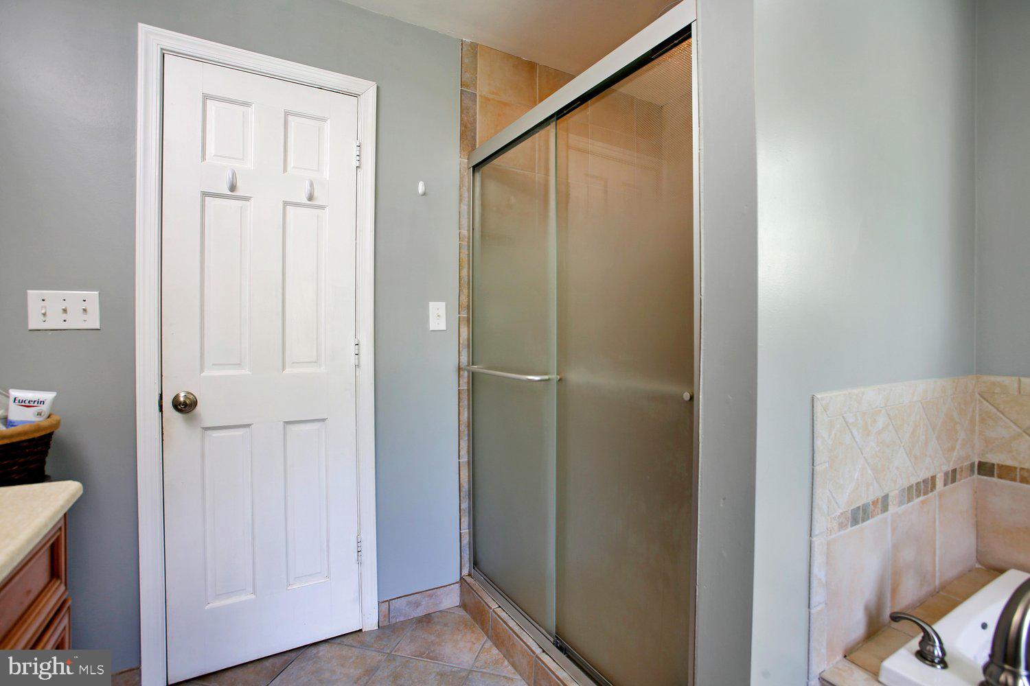 3409 Sharon Chapel Road Alexandria, VA 22310 - Photo 43 of 70 Bath