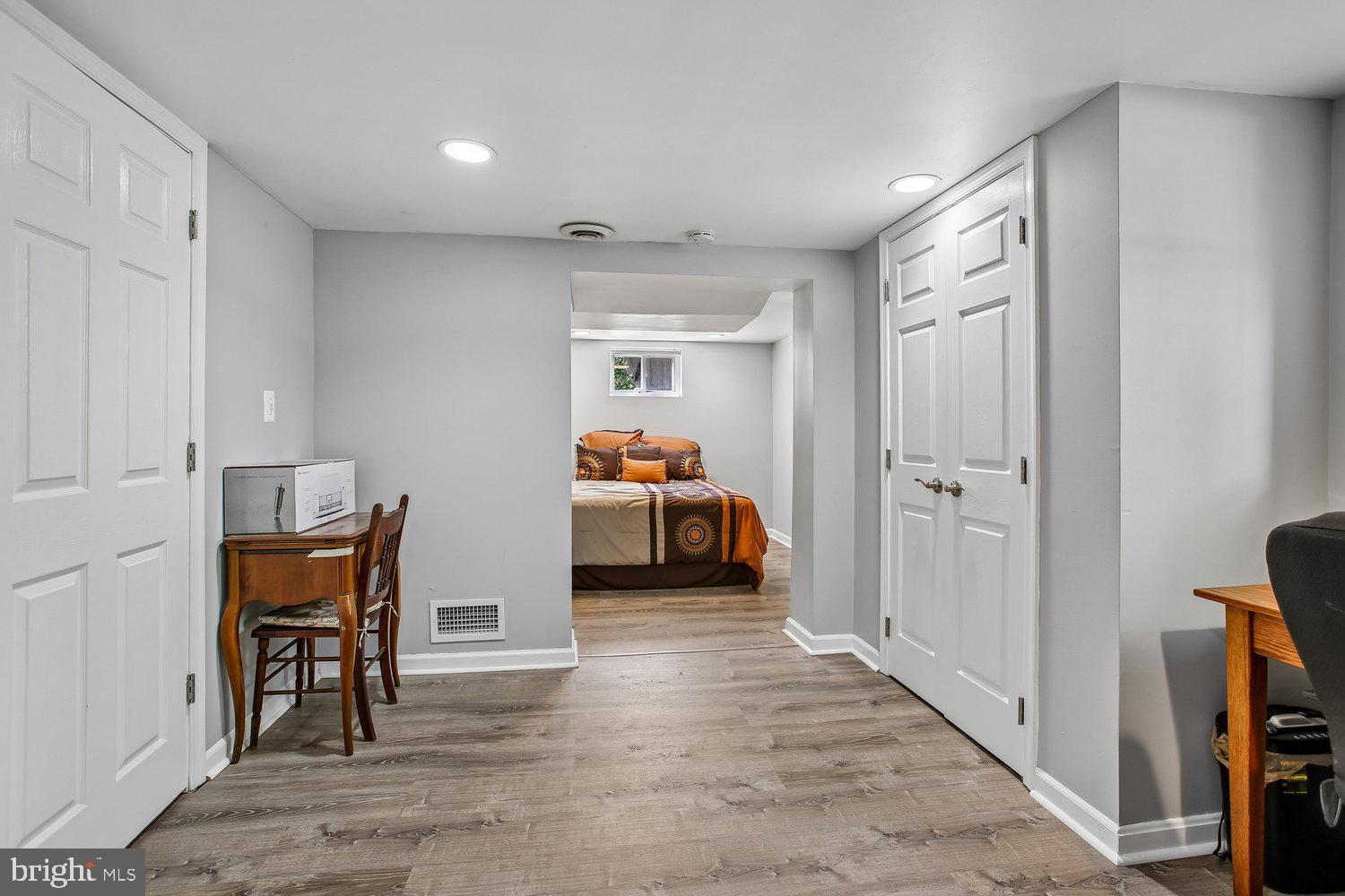 3409 Sharon Chapel Road Alexandria, VA 22310 - Photo 51 of 70 Hall