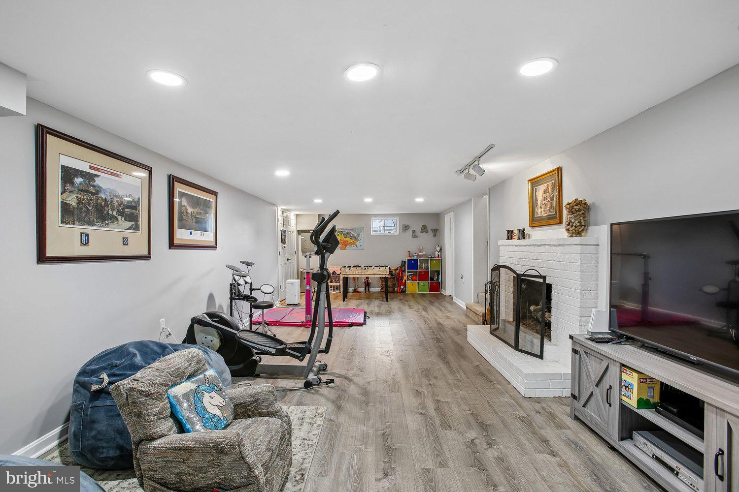 3409 Sharon Chapel Road Alexandria, VA 22310 - Photo 59 of 70 Rec Room