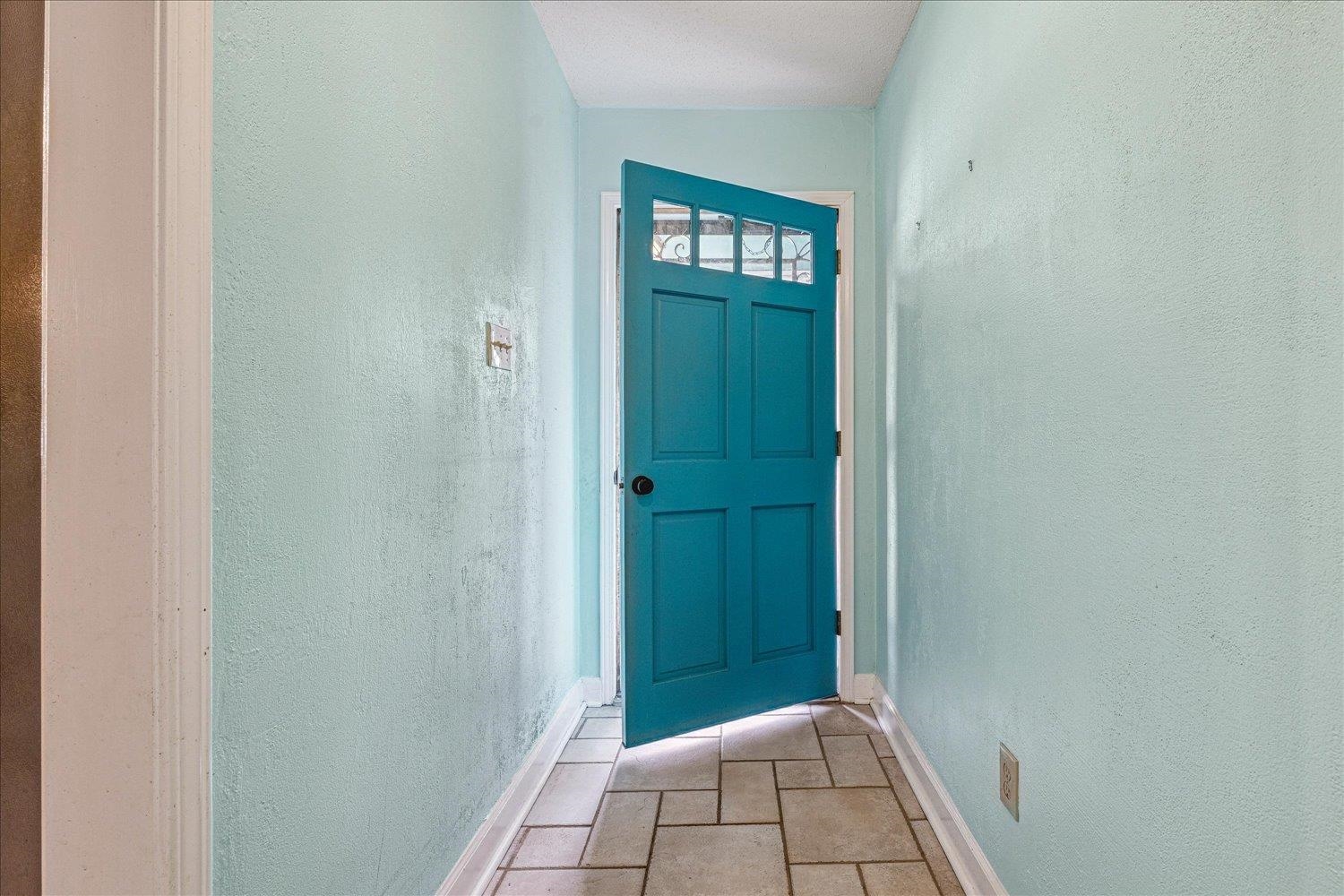 3301 Sycamore View Road Bartlett, TN 38134 - Photo 3 of 24