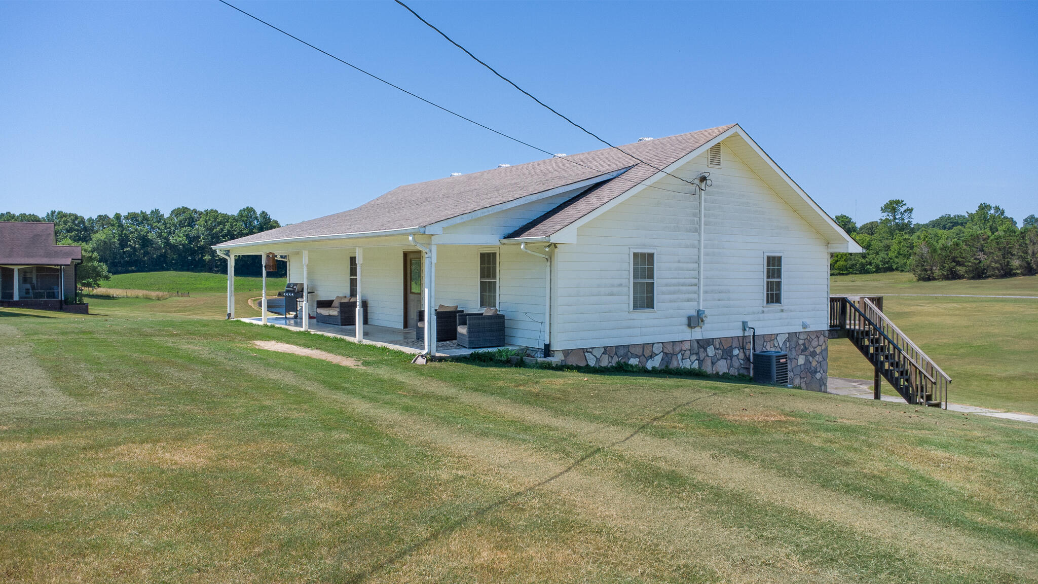 143 Meridian Way Dalton, GA 30721 - Photo 2 of 30 143 Meridian Way-21