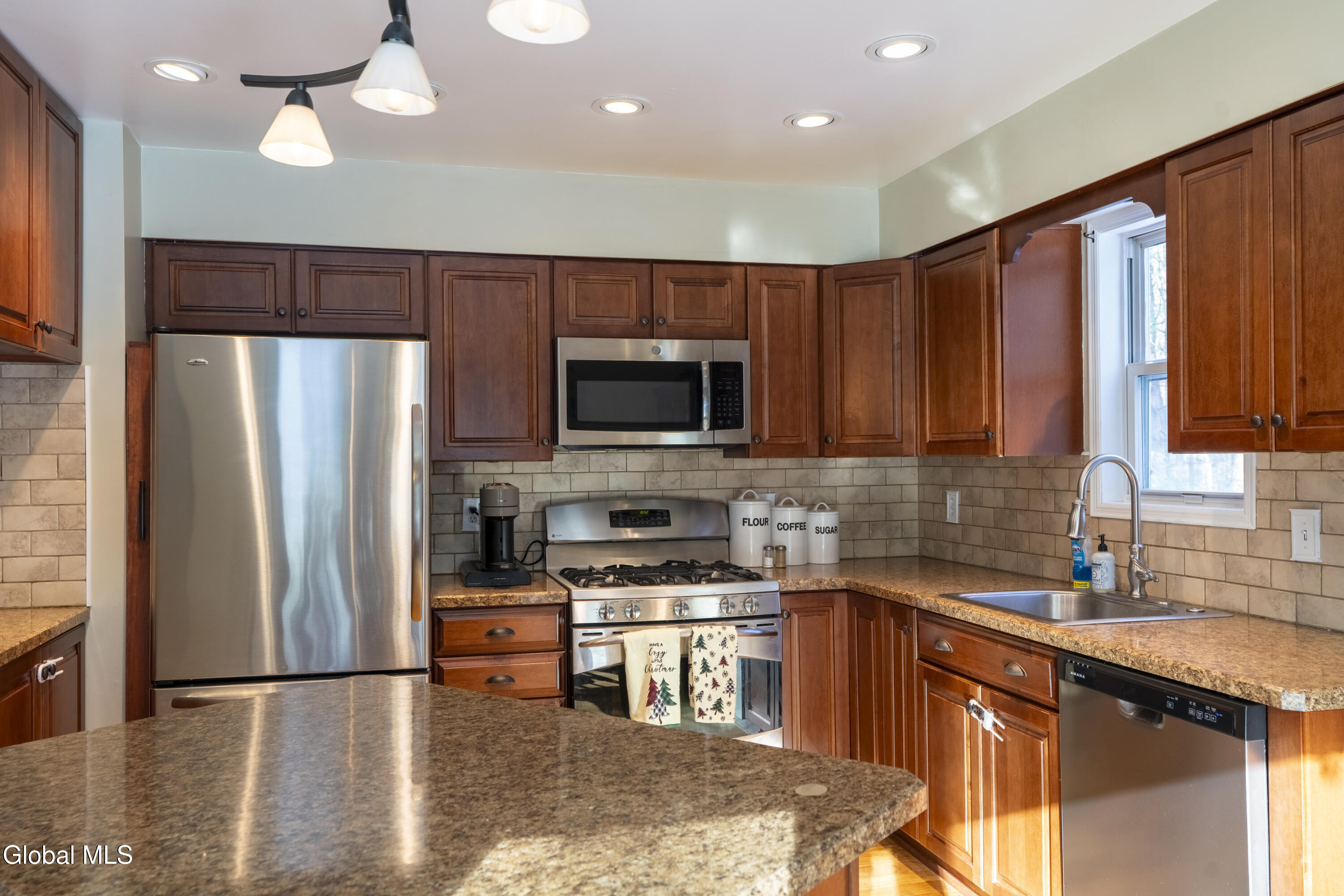 31 Robins Run Northumberland, NY 12831 - Photo 9 of 34 31 Robbins-10