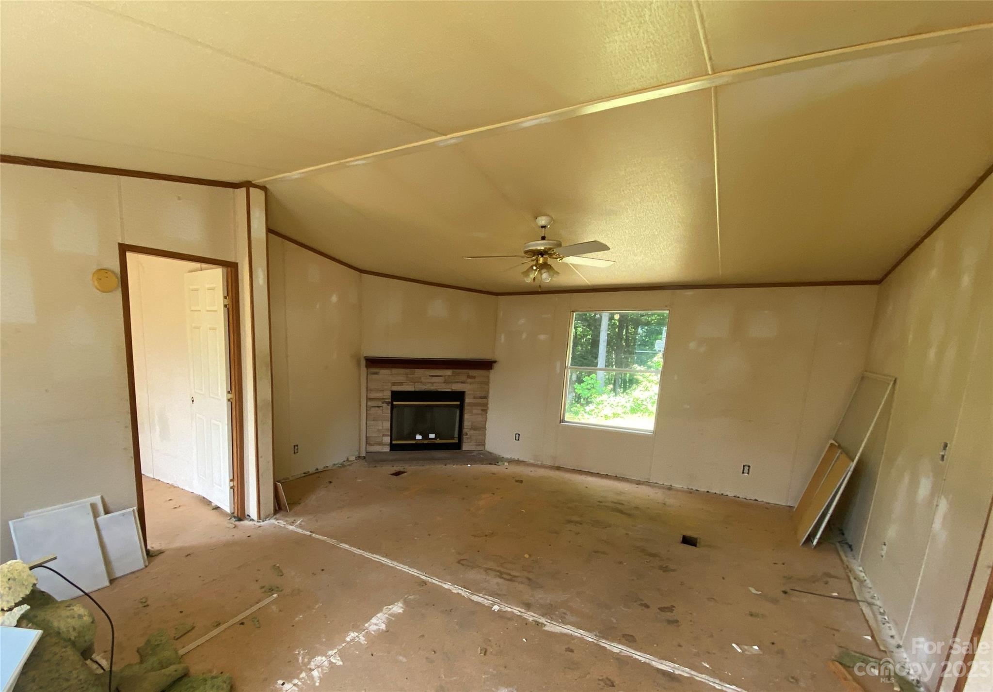 3954 Calico Road Lenoir, NC 28645 - Photo 7 of 15 Gallery Image 7