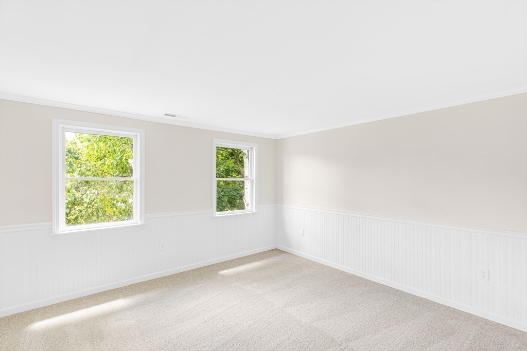 138 Orchard Hill Road Haverhill, MA 01835 - Photo 24 of 42