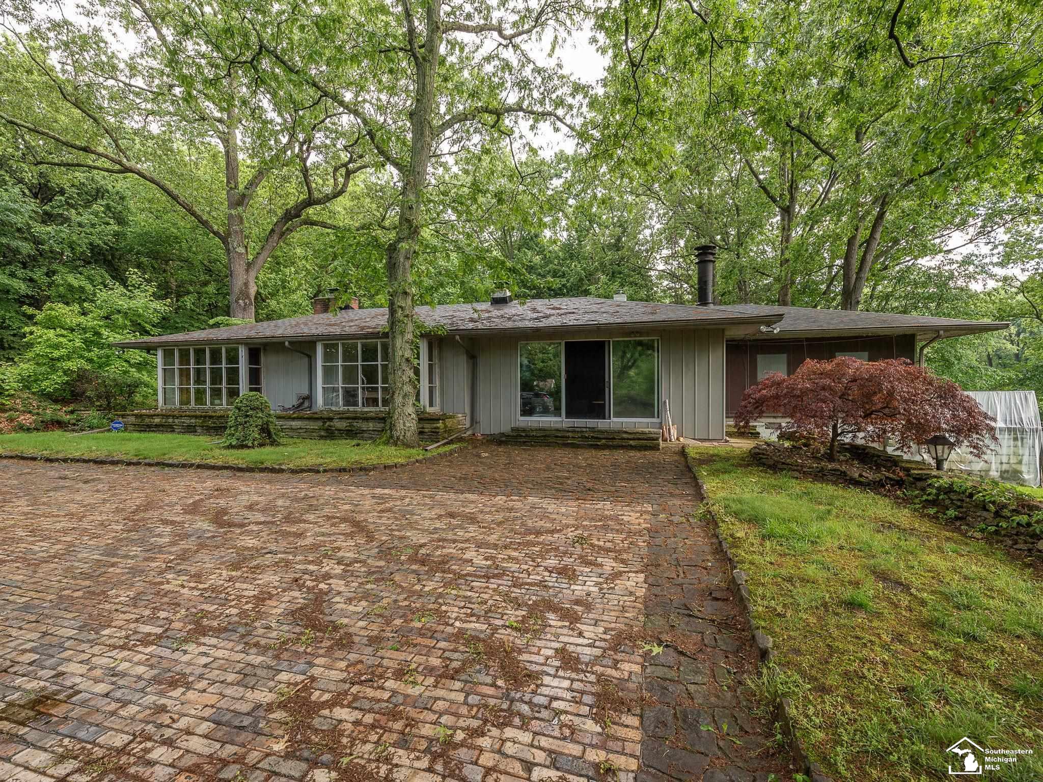 4030 Section Road Lambertville, MI 48144 - Photo 1 of 51 50144191-5d94f530-7701-4c24-b85b-c1856a0c5815.JPG