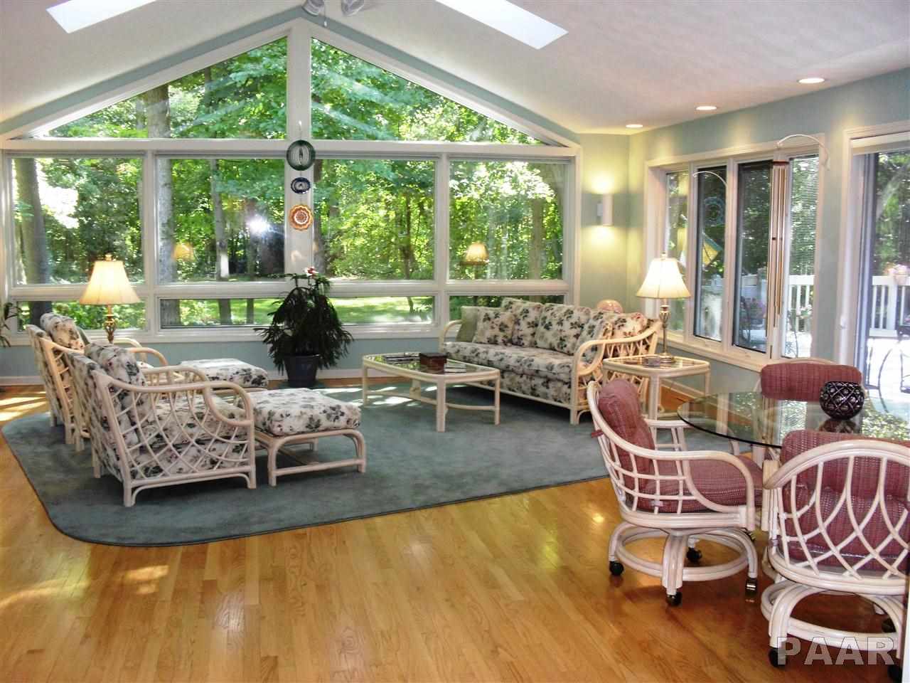 94 Maple Ridge Drive Morton, IL 61550 - Photo 14 of 35 Gallery Image 14