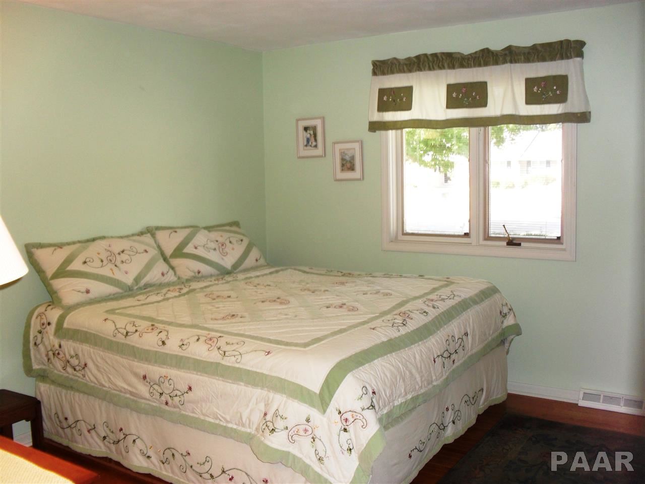 94 Maple Ridge Drive Morton, IL 61550 - Photo 17 of 35 Gallery Image 17
